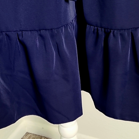 Shein Navy Blue Dress with Tie Front, Longsleeves, Ruffled Hemline, Size Large - Picture 6 of 11